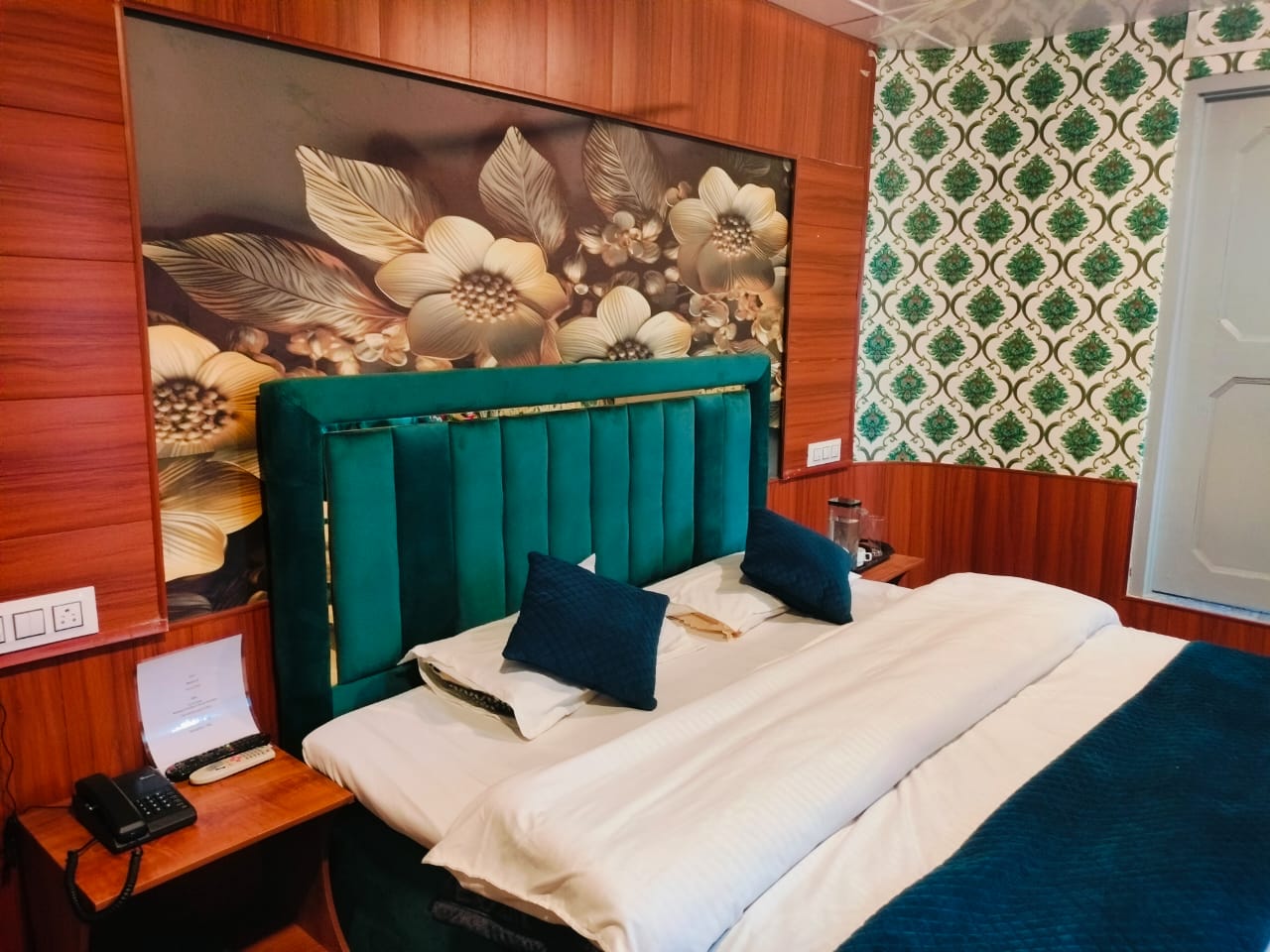 SUPER DELUXE ROOM